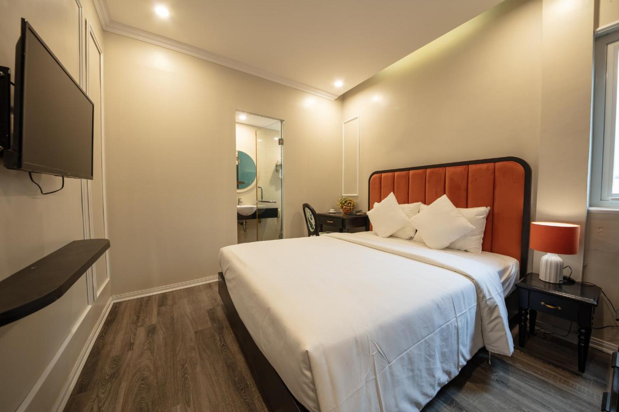 Omina Hanoi Hotel & Travel Екстериор снимка