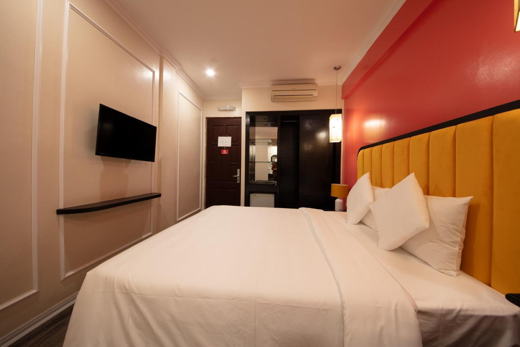 Omina Hanoi Hotel & Travel Екстериор снимка