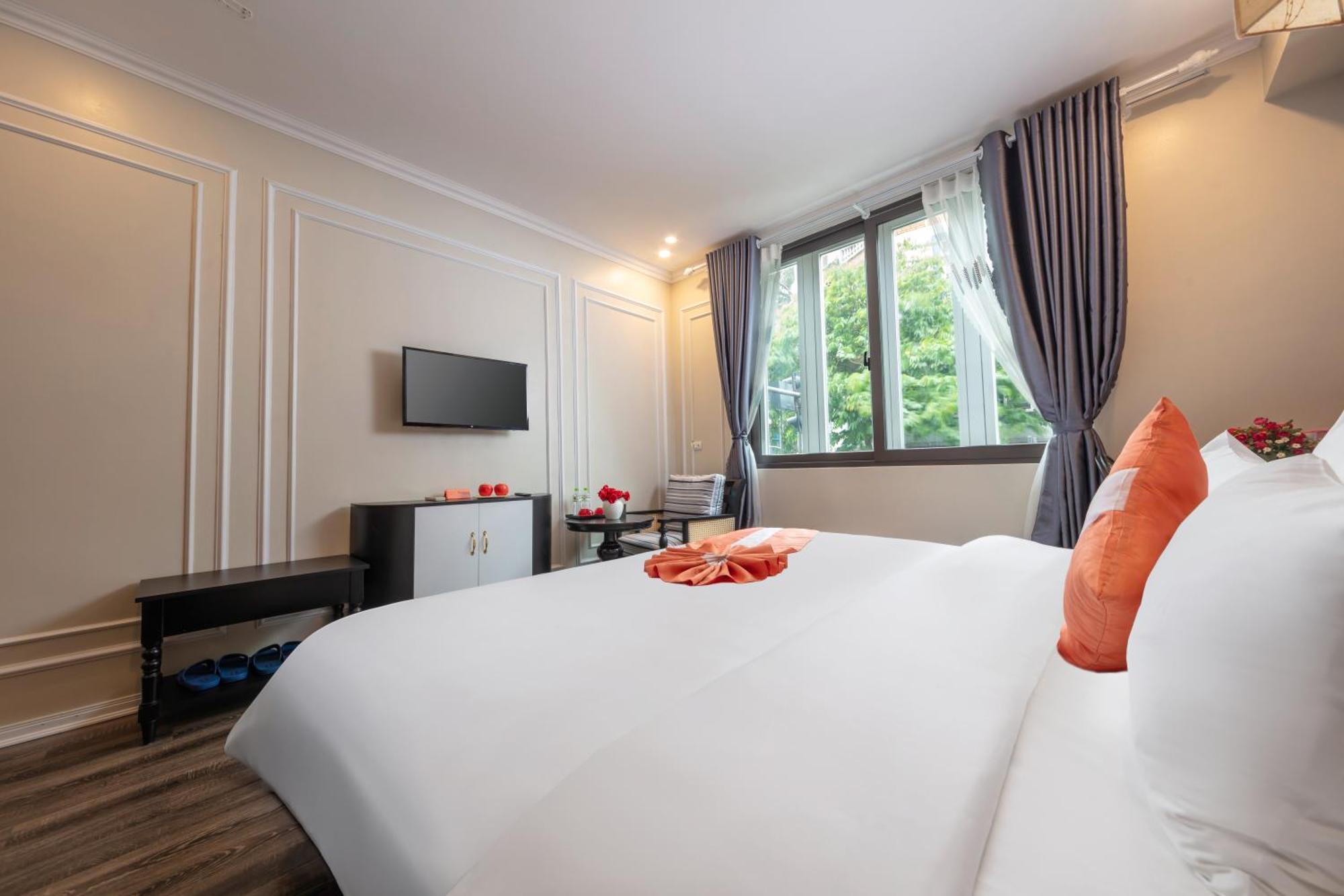 Omina Hanoi Hotel & Travel Екстериор снимка
