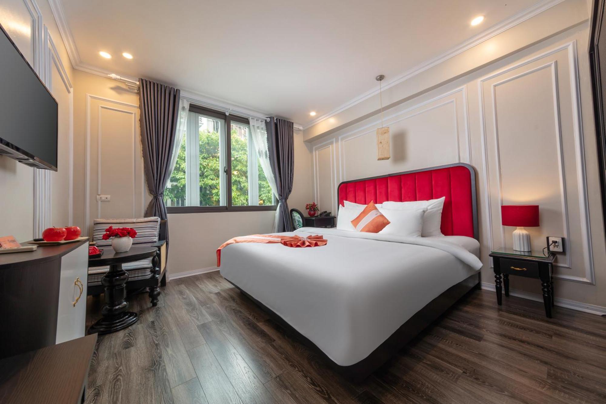 Omina Hanoi Hotel & Travel Екстериор снимка