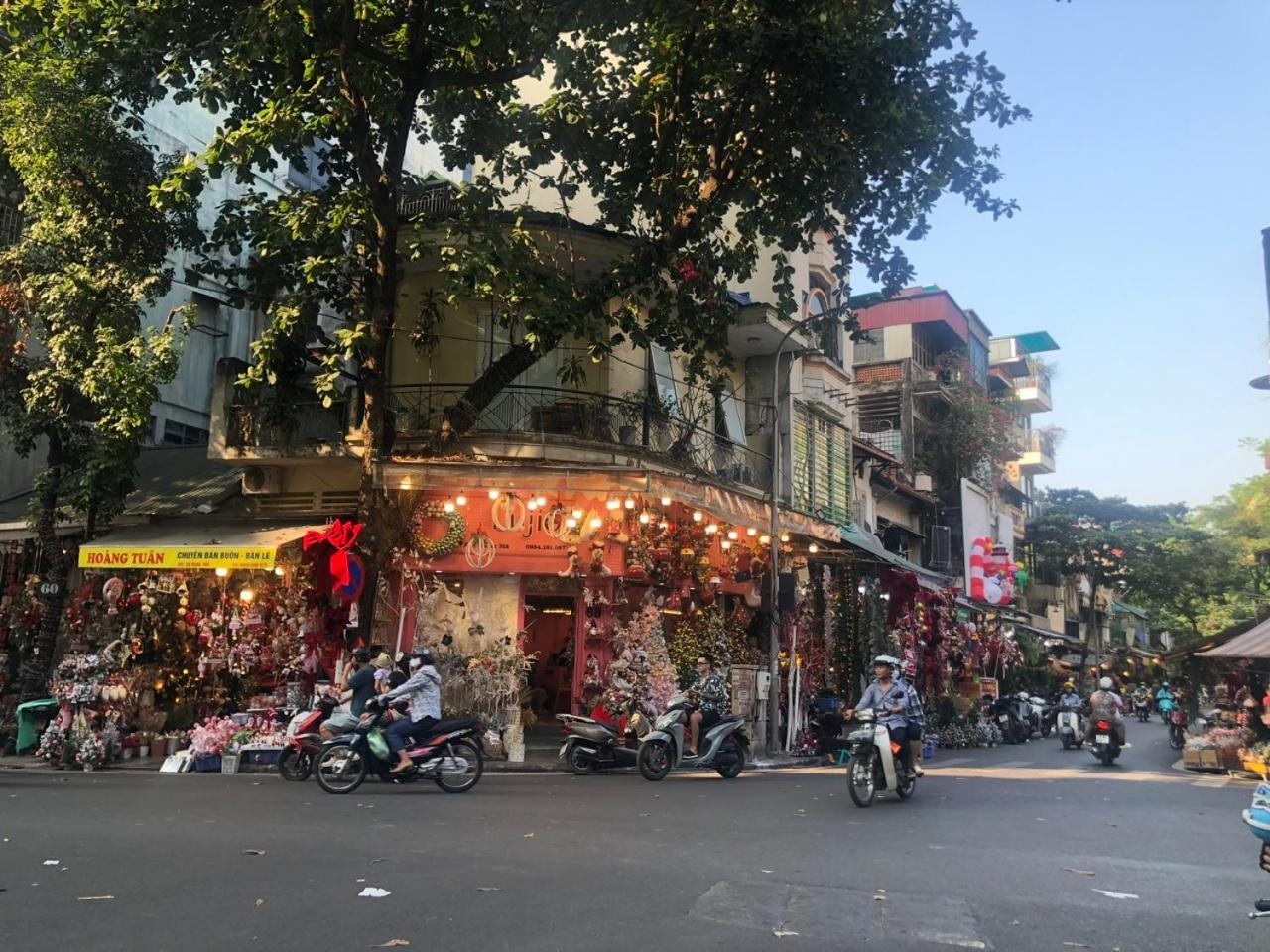 Omina Hanoi Hotel & Travel Екстериор снимка